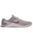 Nike - Innovative Design To Wrap Your Foot For Secure And Supportive Fit